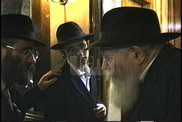 My Moment Video Order - JEM IDs 2064220,2064221