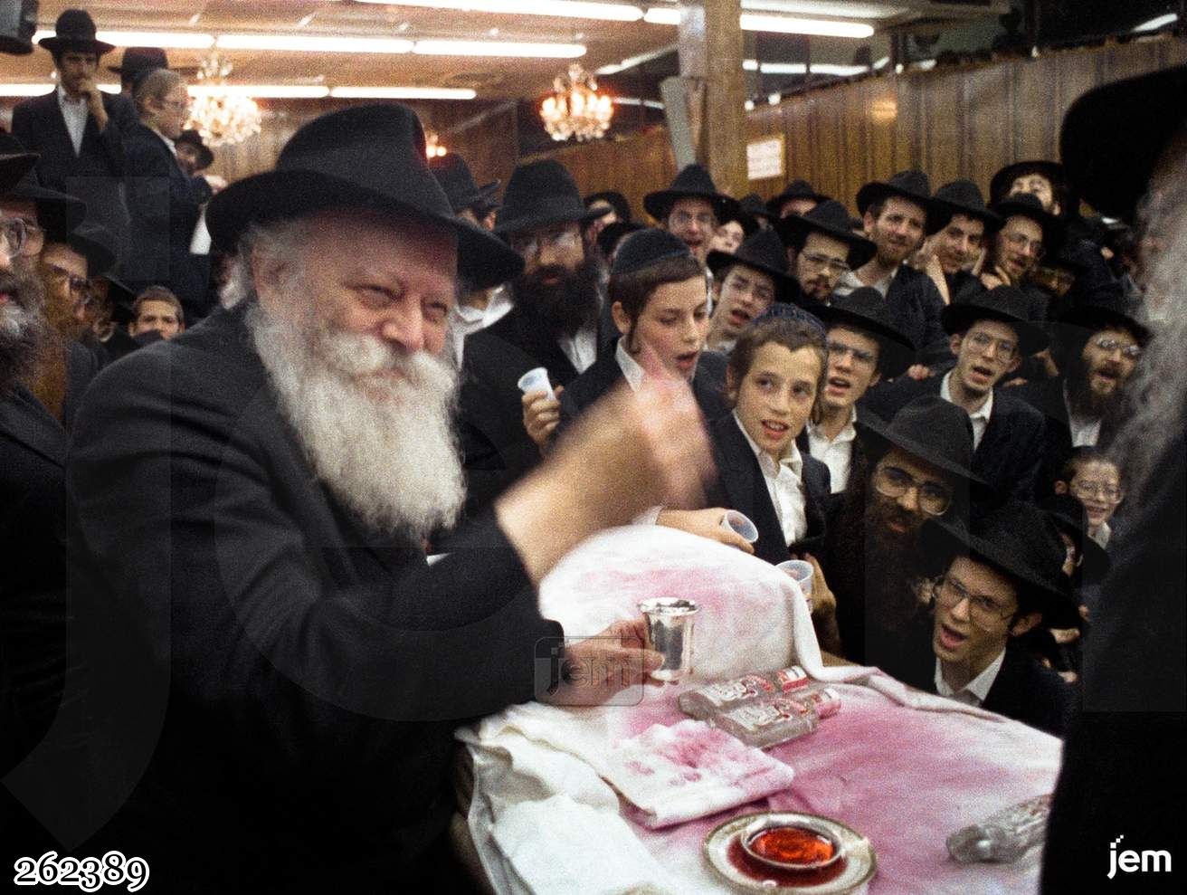 תמונה JEM ID -262389