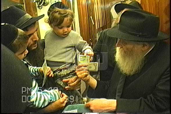 My Moment Video Order - JEM IDs 2011735,2011736,2011737
