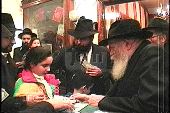 My Moment Video Order - JEM IDs 2004558