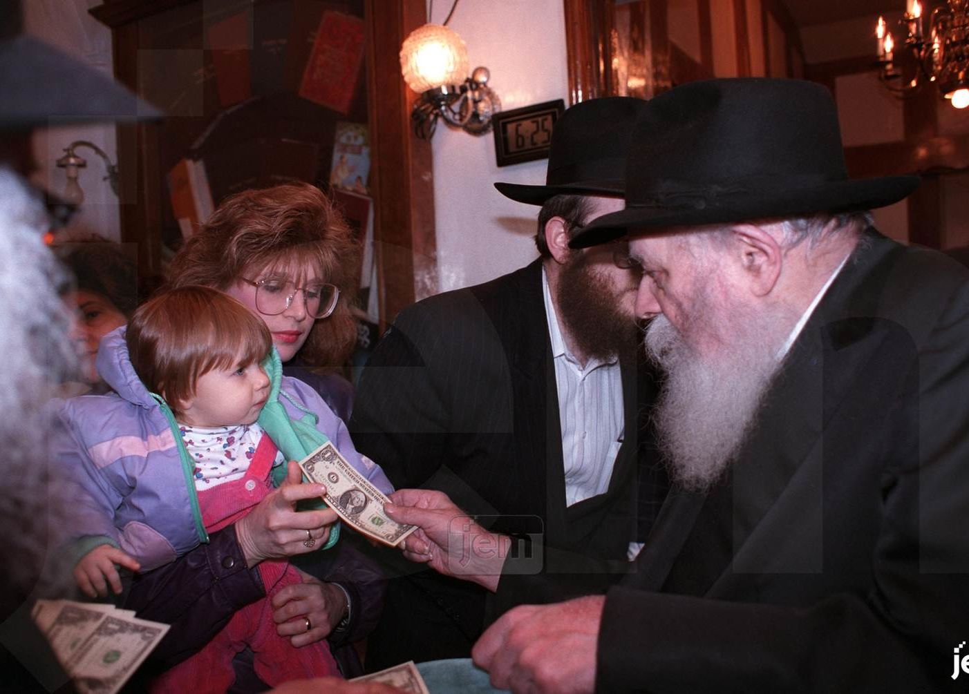 Photo Order - JEM ID #94039 - Acrylic / 5x7