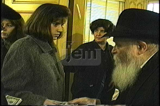 הזמנת וידאו של הרגע שלי - מזהי JEM 2111564