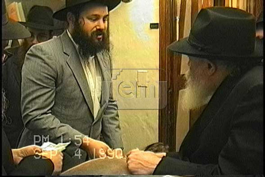 הזמנת סרטון My Moment - מזהי JEM 2242711,2242522,2242328,2242758,2242568