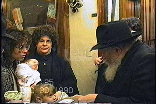הזמנת סרטון My Moment - מזהי JEM 2325660,2325661,2325662
