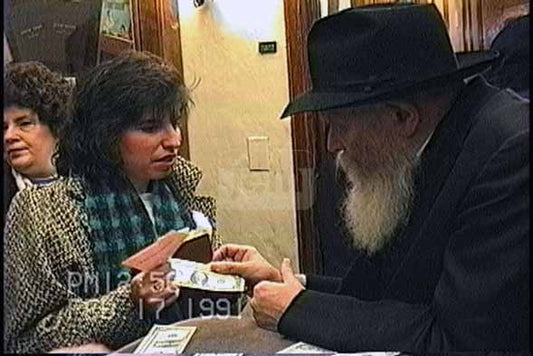 הזמנת וידאו של הרגע שלי - מזהי JEM 2342104