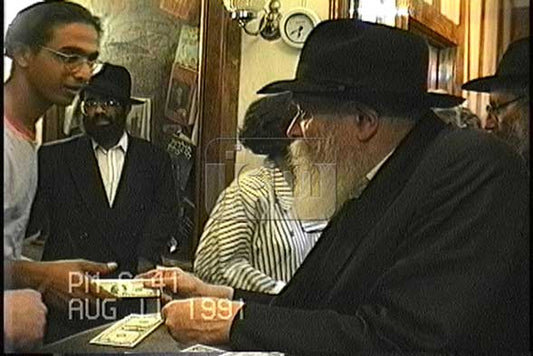 הזמנת וידאו של הרגע שלי - מזהי JEM 2252733,2253252