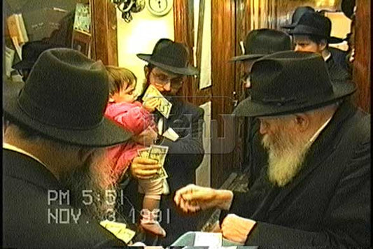 הזמנת סרטון My Moment - מזהי JEM 2020215,2020216,2020217